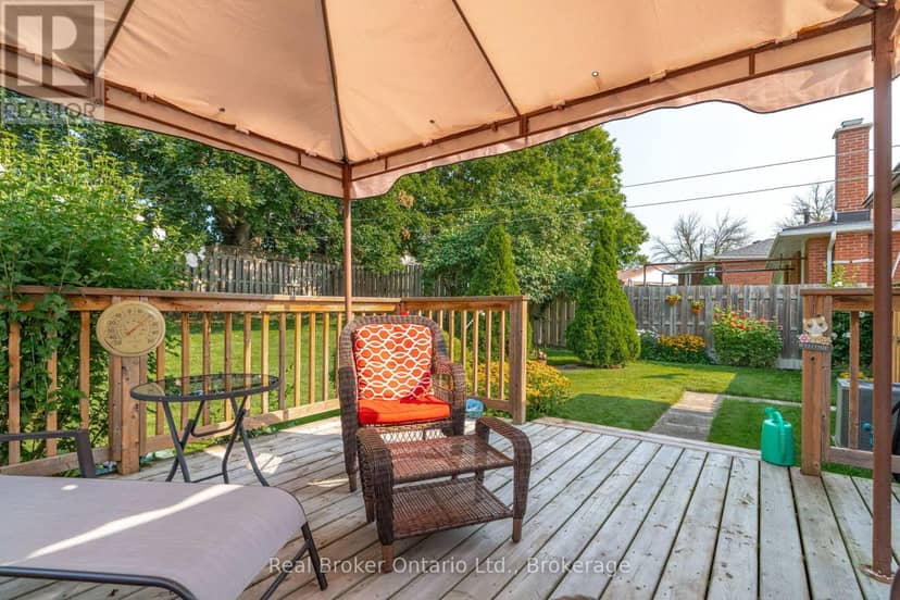 22 Mountford Drive — photo 39 of 40