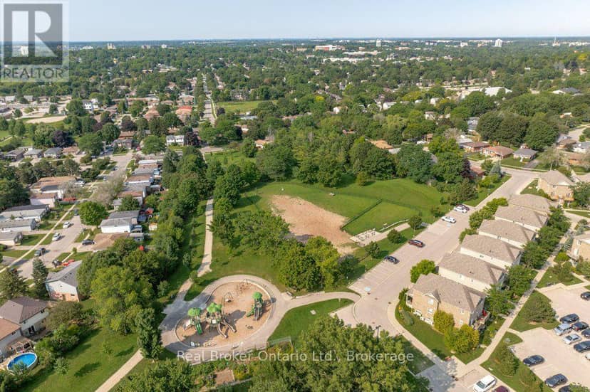 22 Mountford Drive, Guelph, photo 7