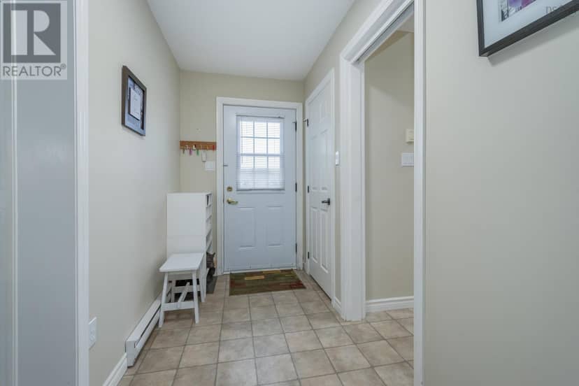 2897 Highway#7 — photo 18 of 40