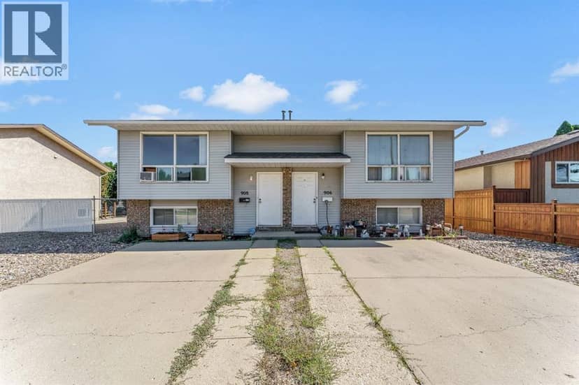 908 Ross Glen Drive SE, Medicine Hat