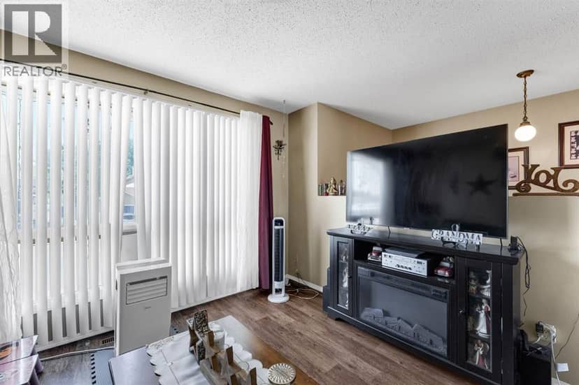 908 Ross Glen Drive SE — photo 31 of 40