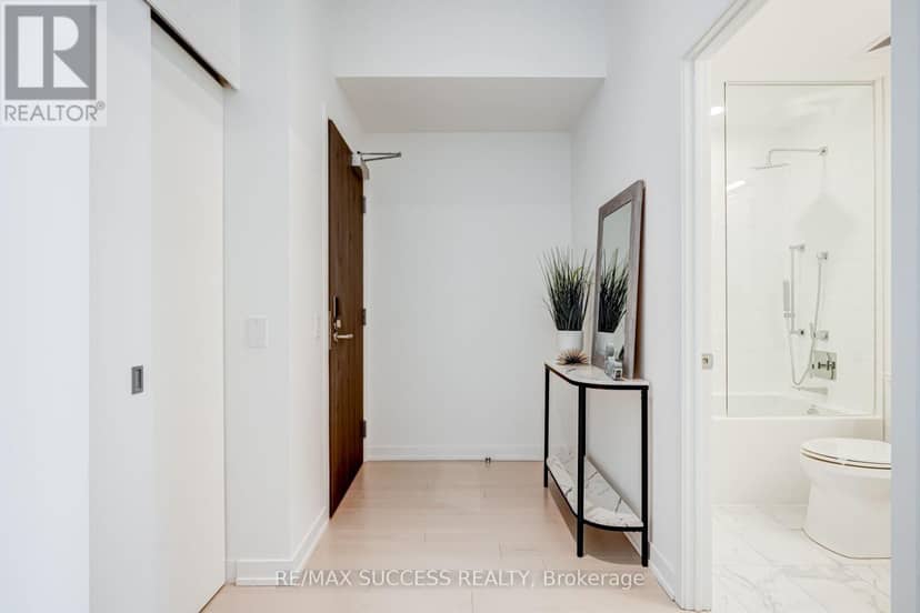 UPH05 - 20 Lombard Street, Toronto, photo 2