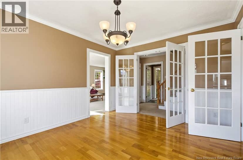 18 Hillview Street, Upper Kingsclear, photo 6