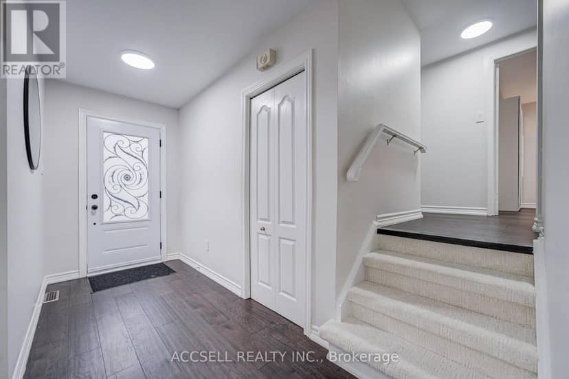 440 Sunset Drive — photo 14 of 40