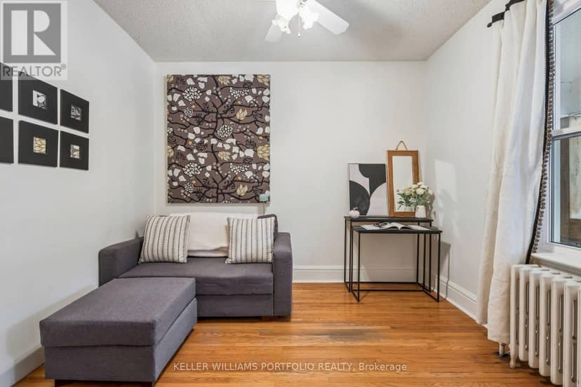 197 Yarmouth Road, Toronto, photo 4