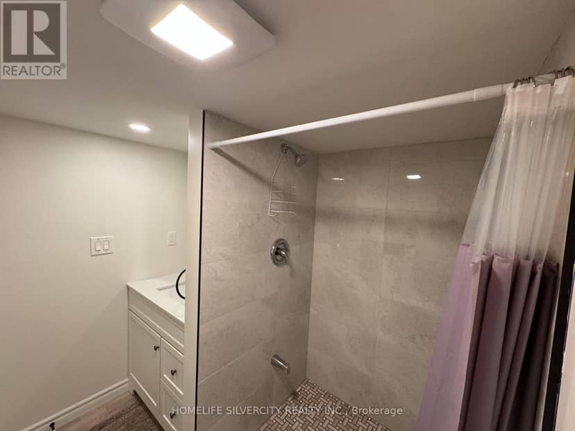 7413 Jordan Avenue — photo 12 of 40