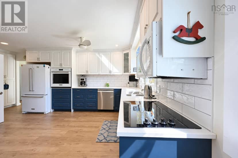 102 West Side Middle River Road — photo 6 of 40