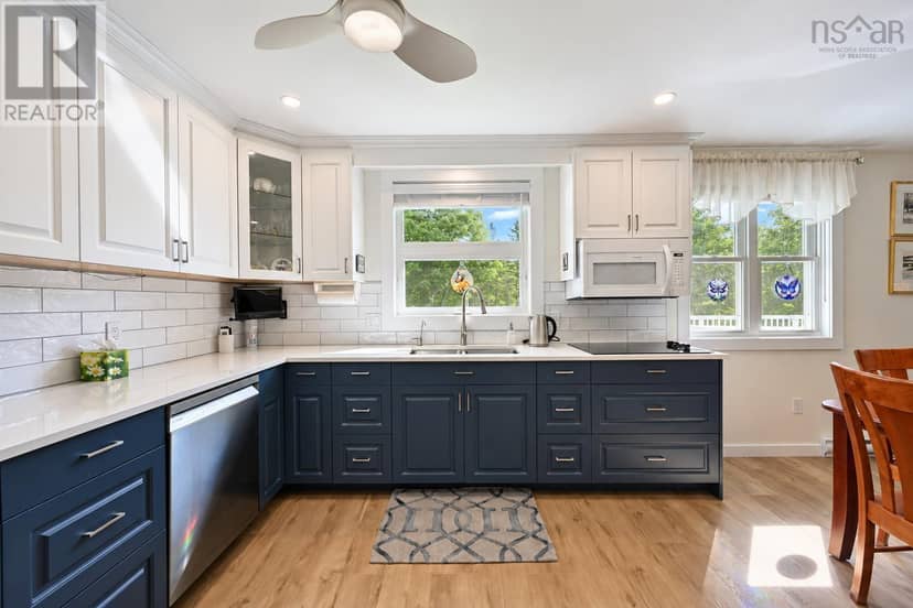 102 West Side Middle River Road — photo 8 of 40