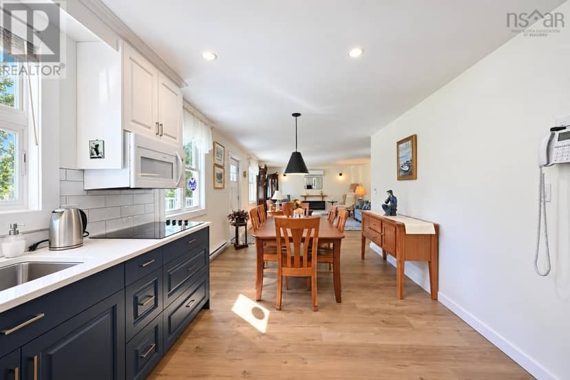 102 West Side Middle River Road — photo 9 of 40