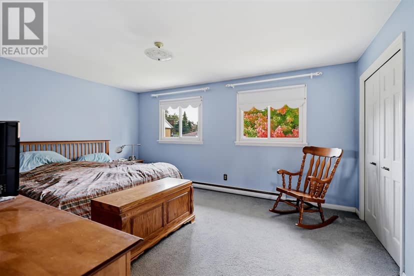 187 Country Club PL — photo 17 of 40