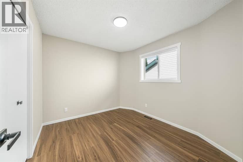 190 Coverdale Road NE — photo 14 of 40