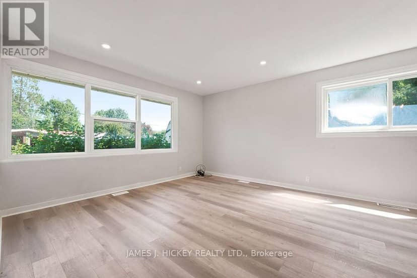 88 Glendale Avenue, Deep River, photo 3