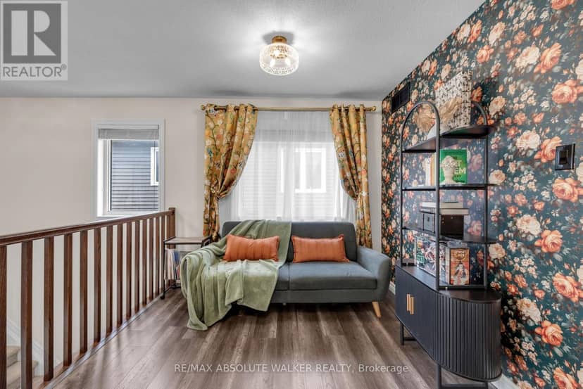 769 Hazelnut Crescent — photo 16 of 36