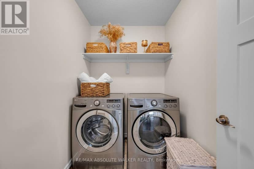 769 Hazelnut Crescent — photo 27 of 36