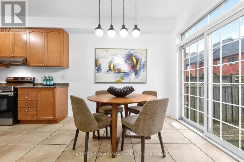84 Littleriver Court — photo 10 of 39