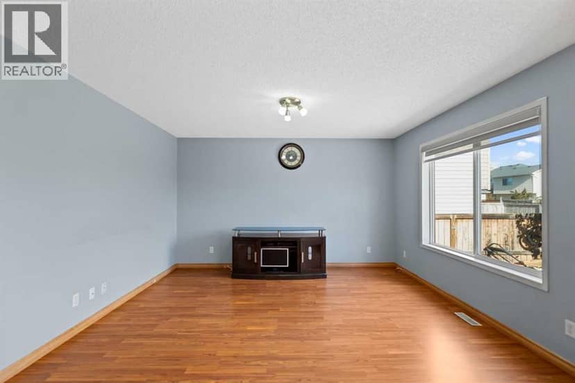 6 Martin Crossing Way NE — photo 14 of 33