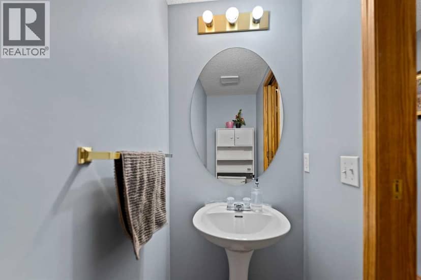 6 Martin Crossing Way NE — photo 10 of 33