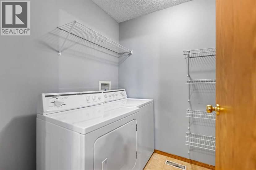 6 Martin Crossing Way NE — photo 9 of 33