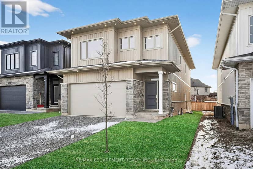 8868 Angie Drive, Niagara Falls, photo 2