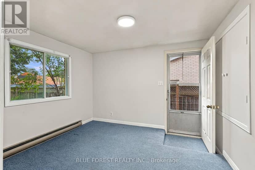 673 Galloway Crescent — photo 19 of 40