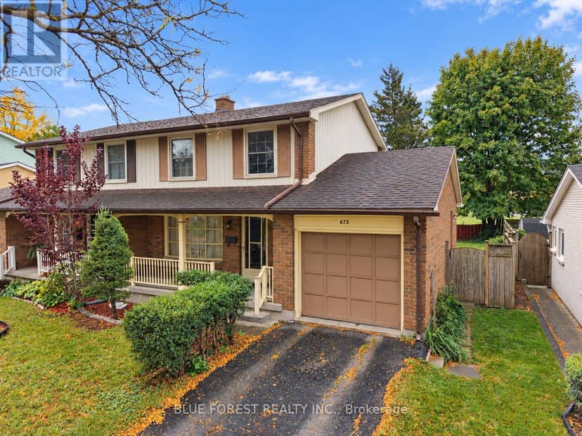 673 Galloway Crescent, London South, photo 2