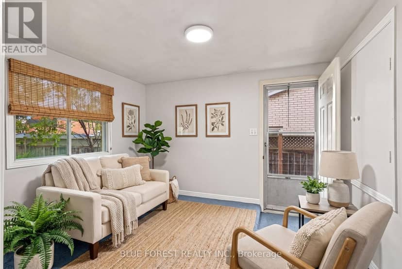 673 Galloway Crescent — photo 20 of 40