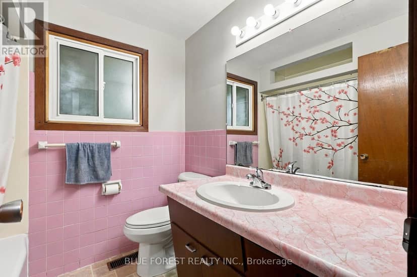 673 Galloway Crescent — photo 24 of 40