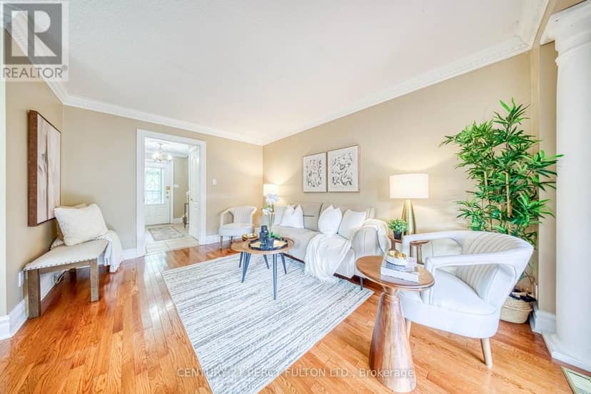 109 Swinton Crescent — photo 10 of 35