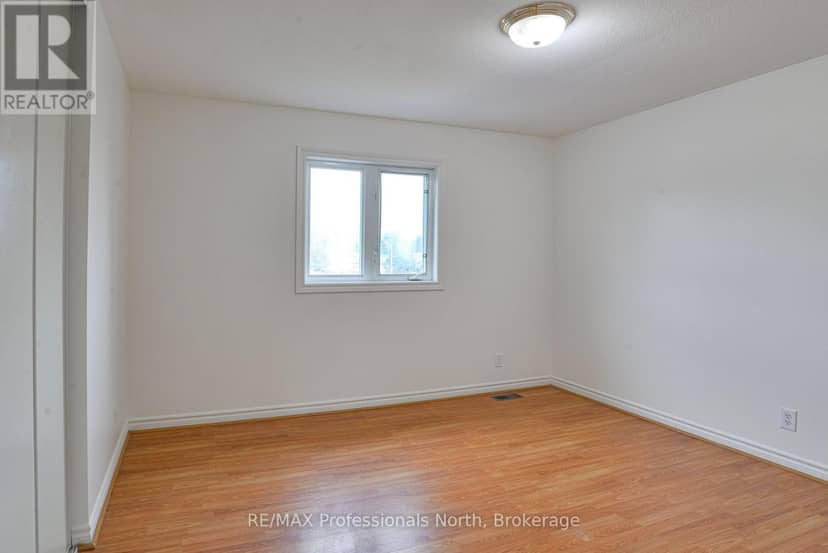 34 Killdeer Crescent — photo 15 of 29