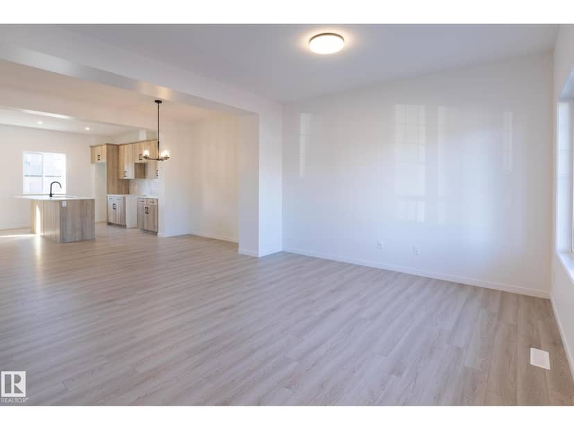 213 Wattle RD, Leduc, photo 3