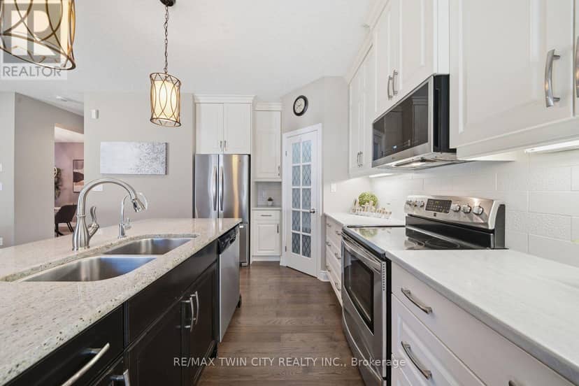 24 Hollingshead Road — photo 20 of 40