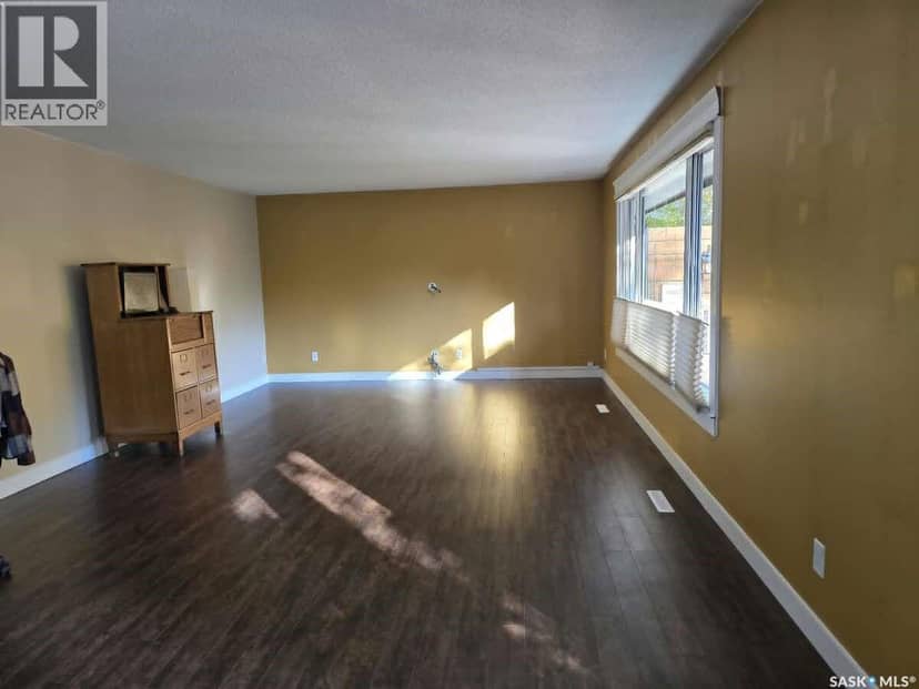 802 2nd STREET E, Kindersley, photo 7