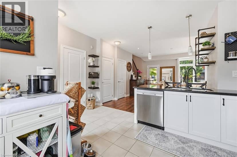 5030 CORPORATE Drive Unit# 9, Burlington, photo 7