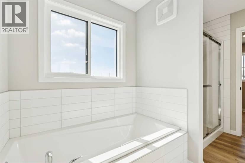 302 Hotchkiss Common SE — photo 27 of 35
