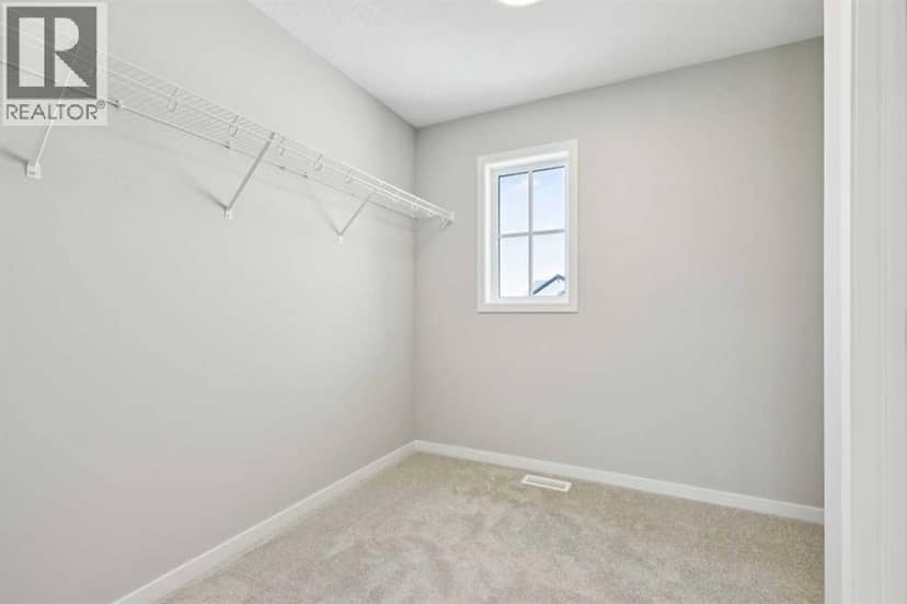 302 Hotchkiss Common SE — photo 28 of 35