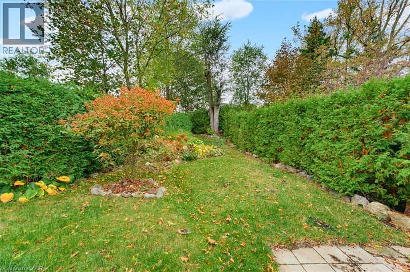 2324 MIDDLESMOOR Crescent — photo 33 of 40
