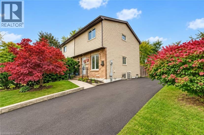 2324 MIDDLESMOOR Crescent, Burlington, photo 2