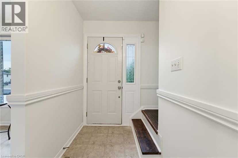 2324 MIDDLESMOOR Crescent, Burlington, photo 3