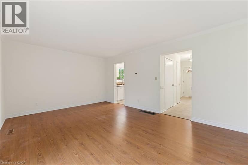2324 MIDDLESMOOR Crescent — photo 14 of 40