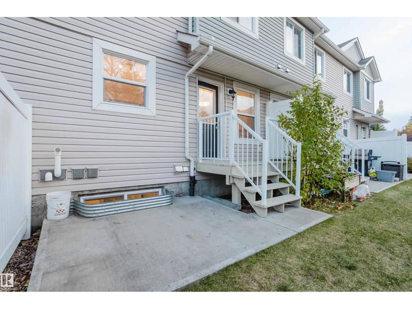 #30 6032 38 AV NW, Edmonton, photo 2