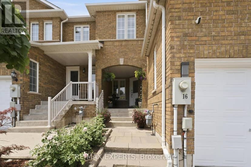 16 Piazza Crescent, Vaughan, photo 3