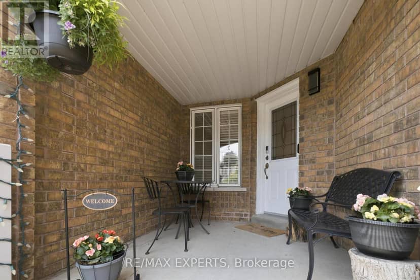 16 Piazza Crescent, Vaughan, photo 4