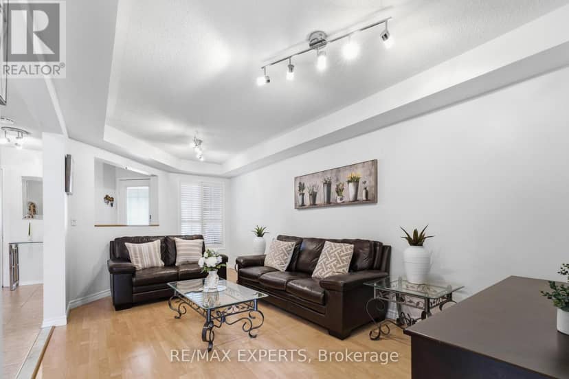 16 Piazza Crescent, Vaughan, photo 8