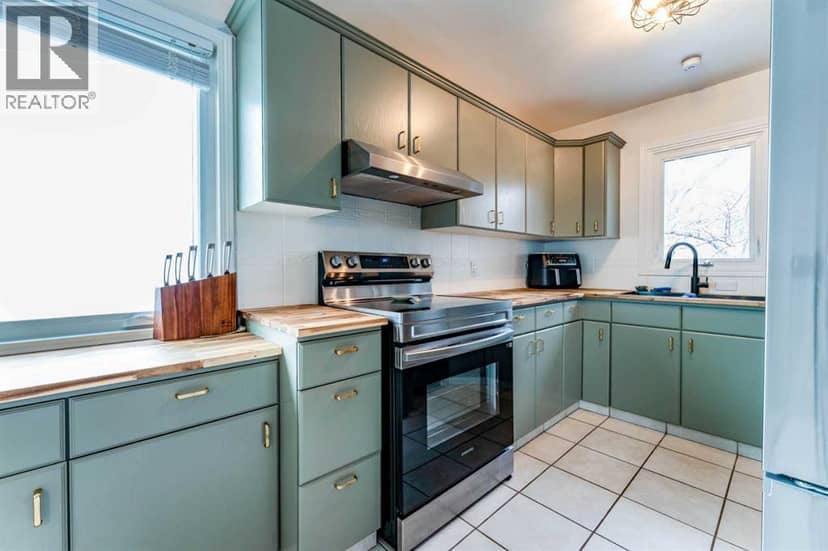 972 Poplar Avenue, Pincher Creek, photo 6