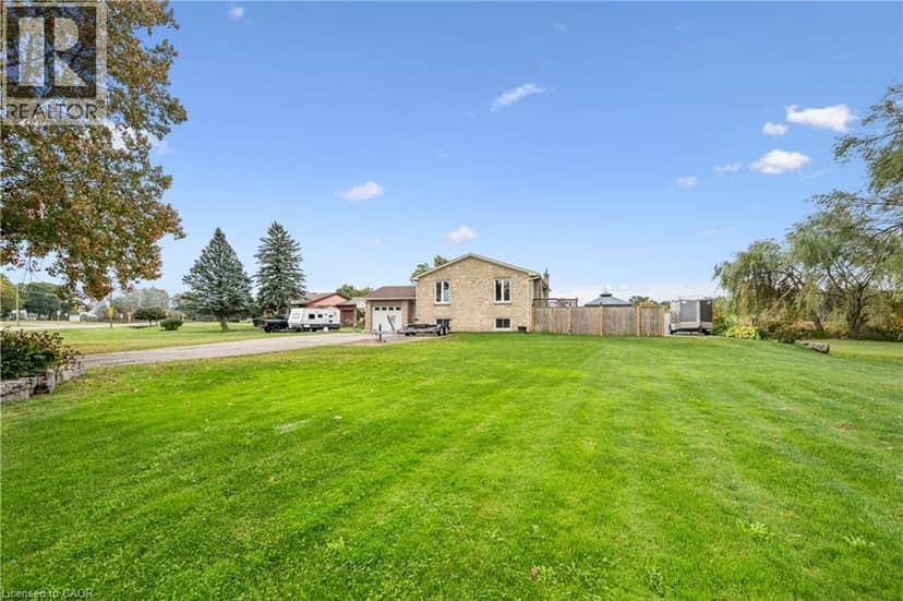 1211 Old Highway 8, Sheffield, photo 3