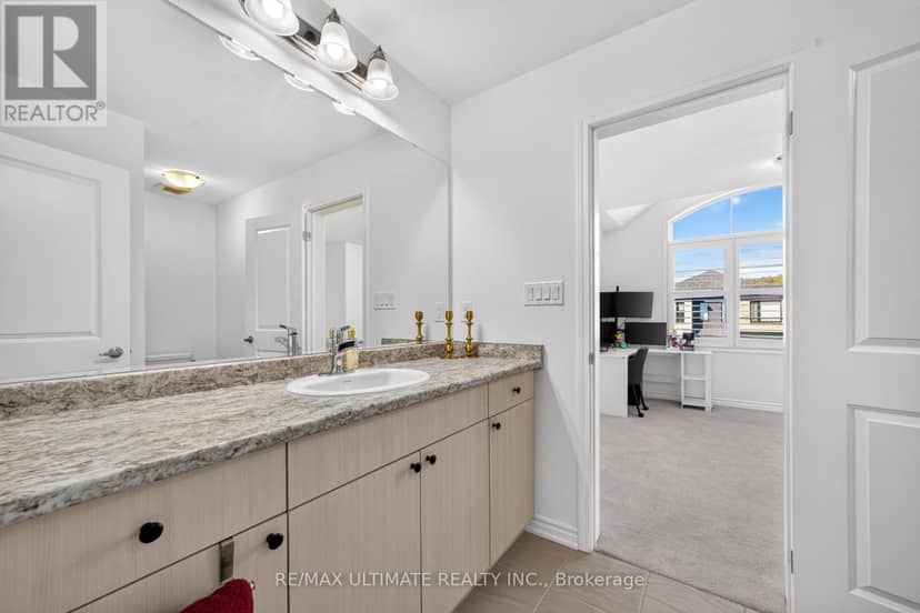 2885 Foxden Square — photo 37 of 40