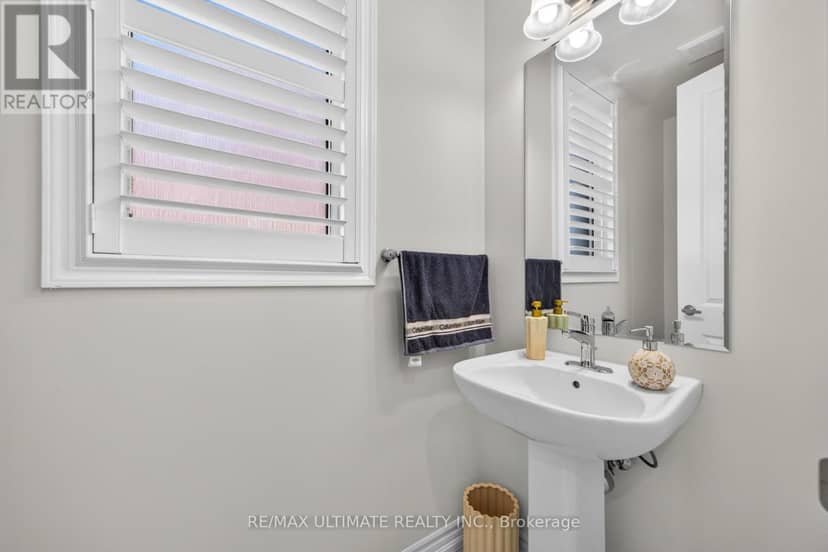 2885 Foxden Square — photo 9 of 40