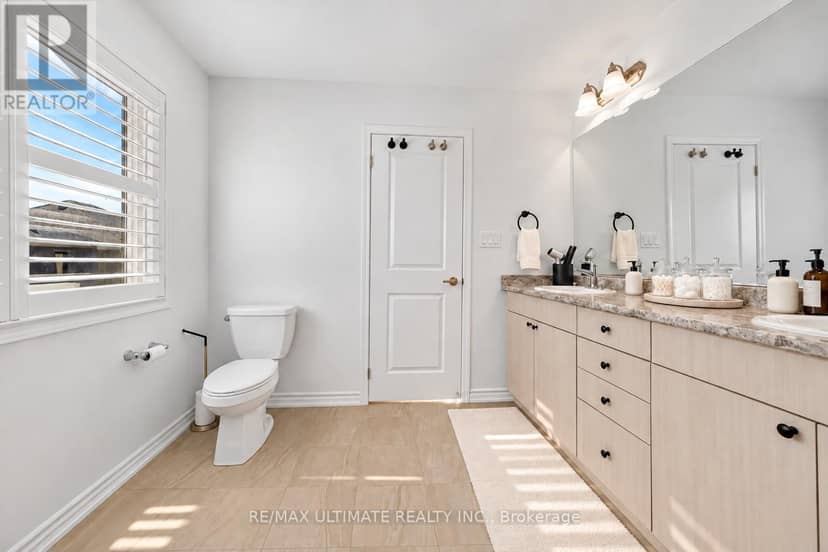 2885 Foxden Square — photo 34 of 40