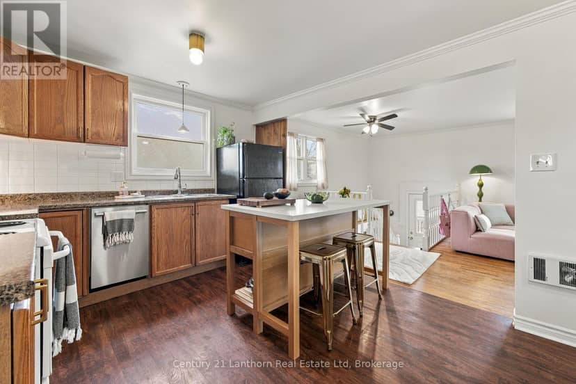 212 Old Milford Road — photo 6 of 40