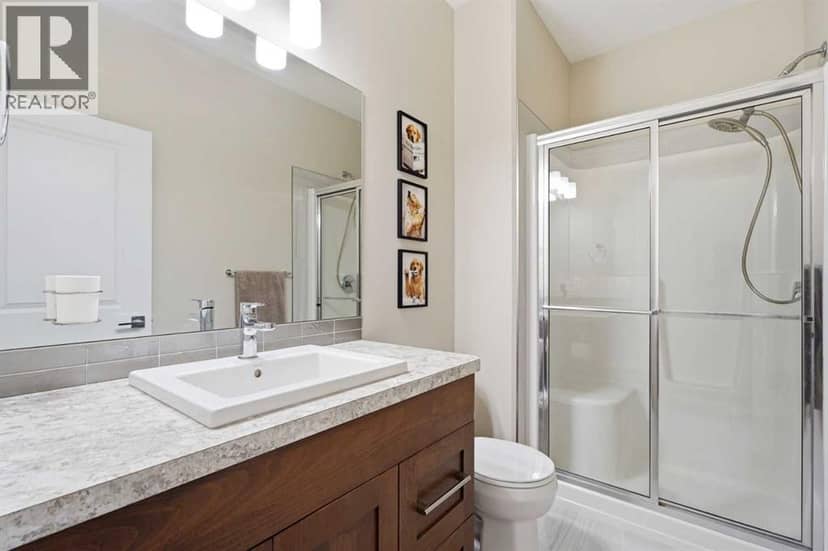 89 Aztec Crescent — photo 15 of 33